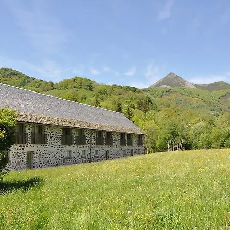 La Grange Du Devezou * Saint-Jacques-des-Blats